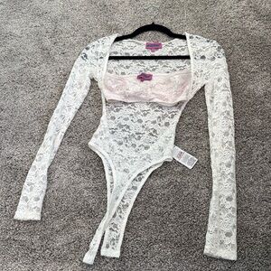 edikted body suit size xs